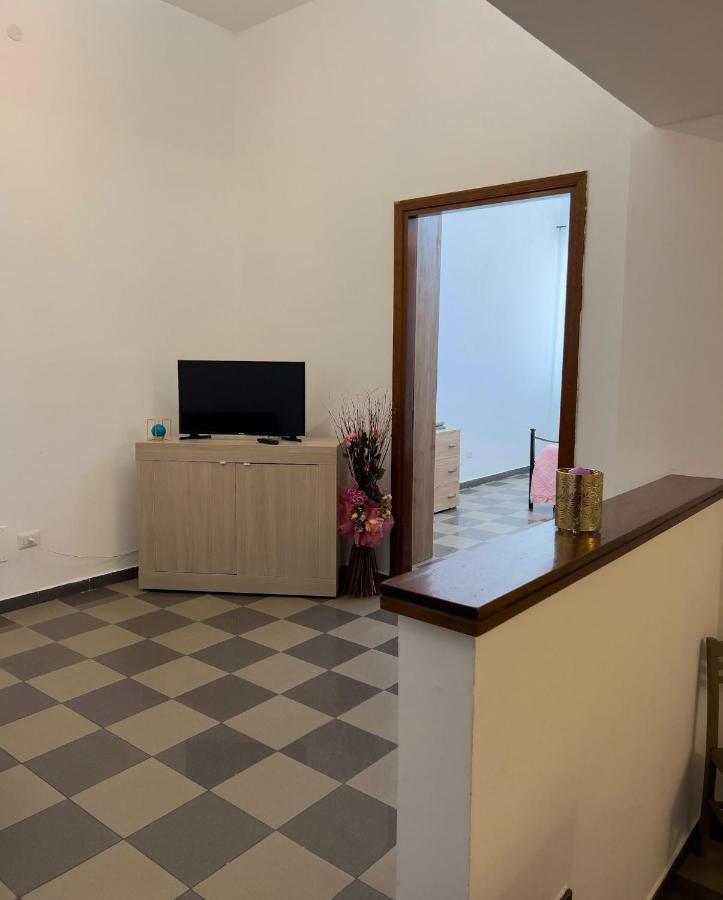 Casa Vacanze La Dimora Allegra Ladispoli Exteriör bild